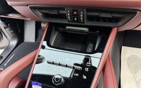 Porsche Cayenne III, 2025 год, 18 000 000 рублей, 19 фотография