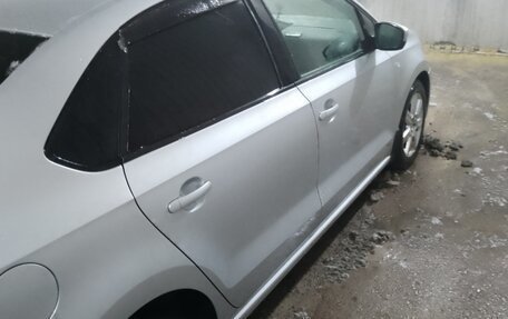 Volkswagen Polo VI (EU Market), 2015 год, 650 000 рублей, 2 фотография