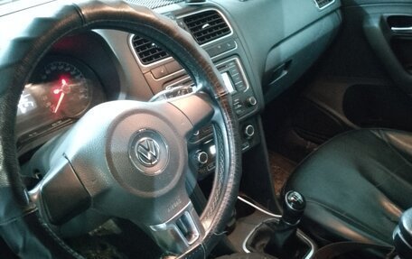 Volkswagen Polo VI (EU Market), 2015 год, 650 000 рублей, 5 фотография