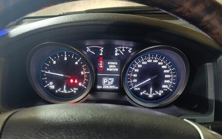 Toyota Land Cruiser 200, 2013 год, 4 800 000 рублей, 2 фотография