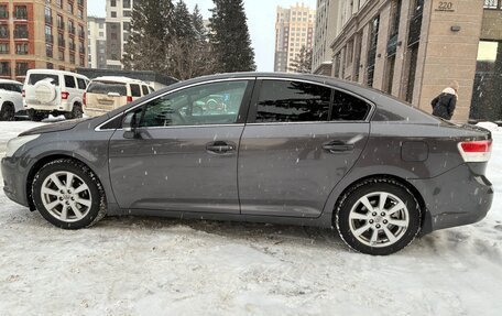 Toyota Avensis III рестайлинг, 2010 год, 1 098 000 рублей, 2 фотография