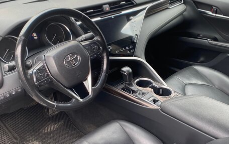 Toyota Camry, 2018 год, 3 149 000 рублей, 11 фотография