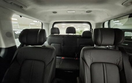 Hyundai Staria, 2024 год, 8 400 000 рублей, 13 фотография