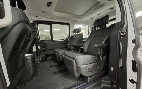 Hyundai Staria, 2024 год, 8 400 000 рублей, 12 фотография