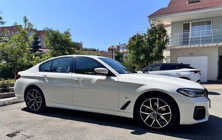 BMW 5 серия, 2020 год, 5 750 000 рублей, 3 фотография