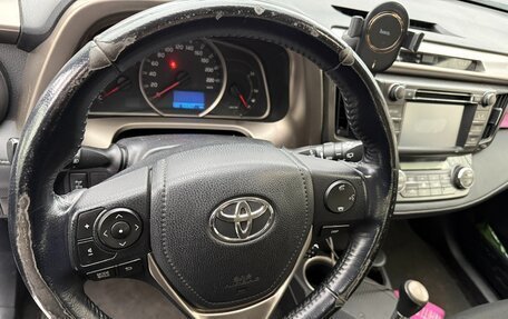 Toyota RAV4, 2014 год, 2 300 000 рублей, 4 фотография