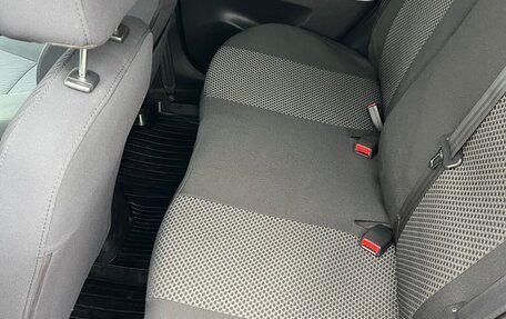 Hyundai Solaris II рестайлинг, 2011 год, 775 000 рублей, 14 фотография