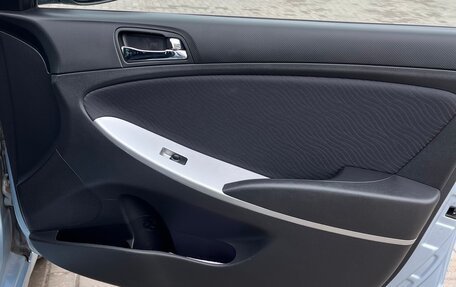 Hyundai Solaris II рестайлинг, 2011 год, 775 000 рублей, 11 фотография