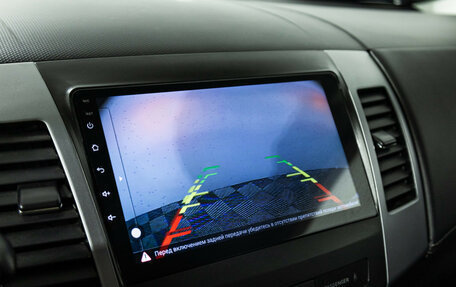 Mitsubishi Outlander III рестайлинг 3, 2011 год, 998 898 рублей, 15 фотография