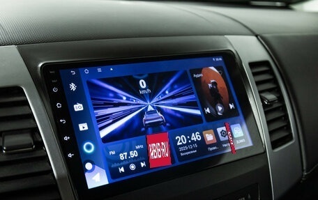 Mitsubishi Outlander III рестайлинг 3, 2011 год, 998 898 рублей, 16 фотография