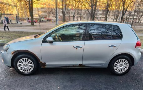 Volkswagen Golf VI, 2010 год, 440 000 рублей, 1 фотография