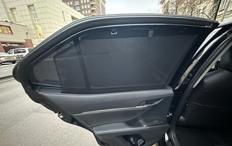 Toyota Camry, 2021 год, 2 700 000 рублей, 10 фотография