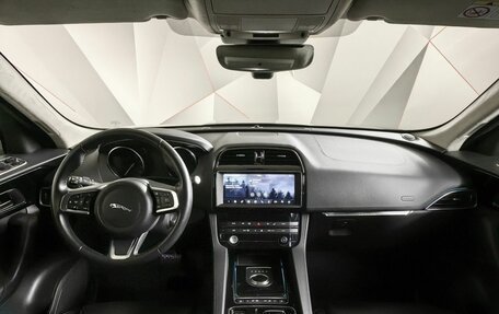 Jaguar F-Pace, 2020 год, 3 497 000 рублей, 14 фотография