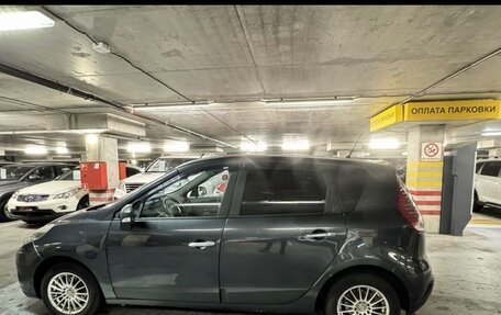 Renault Scenic III, 2010 год, 550 000 рублей, 3 фотография