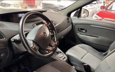 Renault Scenic III, 2010 год, 550 000 рублей, 8 фотография