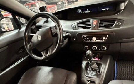 Renault Scenic III, 2010 год, 550 000 рублей, 7 фотография