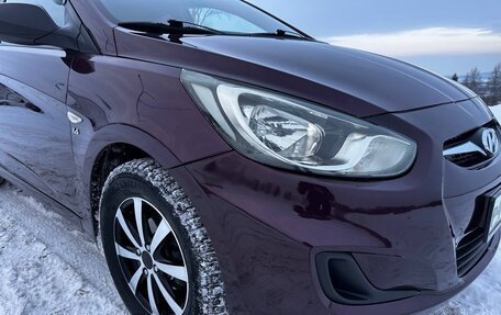 Hyundai Solaris II рестайлинг, 2013 год, 750 000 рублей, 3 фотография