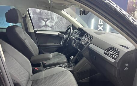 Volkswagen Tiguan II, 2020 год, 2 750 000 рублей, 13 фотография