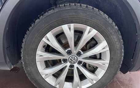 Volkswagen Tiguan II, 2020 год, 2 750 000 рублей, 15 фотография