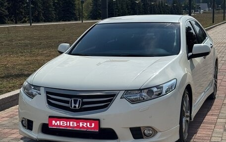 Honda Accord VIII рестайлинг, 2011 год, 1 фотография