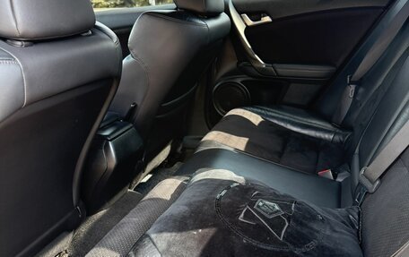 Honda Accord VIII рестайлинг, 2011 год, 9 фотография