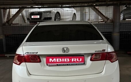 Honda Accord VIII рестайлинг, 2011 год, 13 фотография