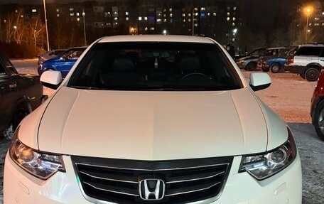 Honda Accord VIII рестайлинг, 2011 год, 12 фотография