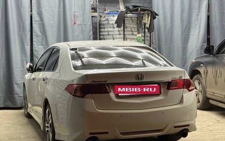 Honda Accord VIII рестайлинг, 2011 год, 11 фотография