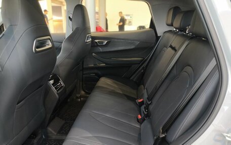 Chery Tiggo 4 I рестайлинг, 2025 год, 2 220 000 рублей, 13 фотография