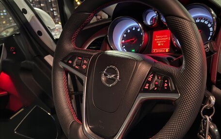 Opel Astra J, 2013 год, 850 000 рублей, 11 фотография