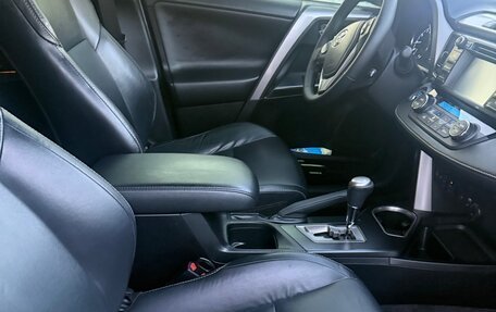 Toyota RAV4, 2016 год, 2 690 000 рублей, 3 фотография