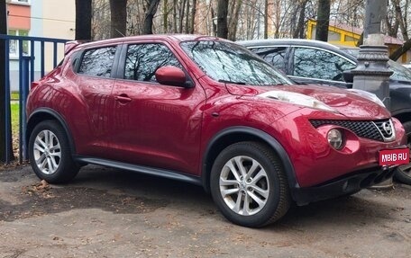 Nissan Juke II, 2011 год, 987 654 рублей, 1 фотография