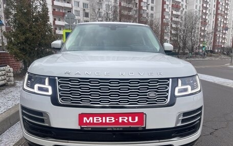 Land Rover Range Rover IV рестайлинг, 2018 год, 8 375 000 рублей, 3 фотография