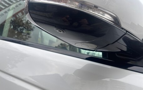 Land Rover Range Rover IV рестайлинг, 2018 год, 8 375 000 рублей, 6 фотография