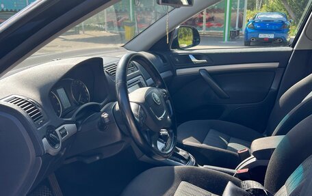 Skoda Octavia, 2011 год, 999 999 рублей, 16 фотография