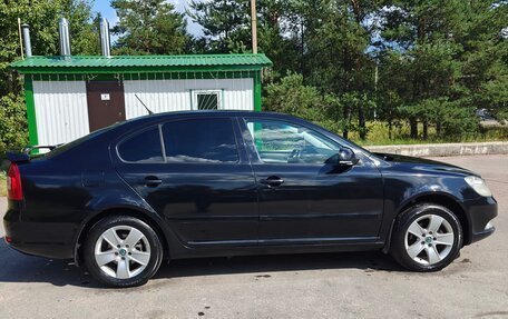 Skoda Octavia, 2011 год, 999 999 рублей, 24 фотография