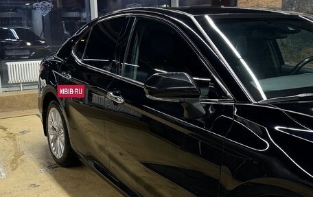 Toyota Camry, 2020 год, 2 850 000 рублей, 3 фотография