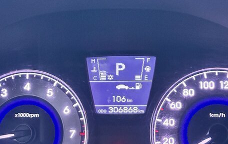 Hyundai Solaris II рестайлинг, 2012 год, 575 000 рублей, 9 фотография