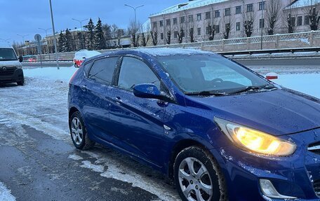 Hyundai Solaris II рестайлинг, 2012 год, 575 000 рублей, 3 фотография