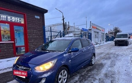 Hyundai Solaris II рестайлинг, 2012 год, 575 000 рублей, 2 фотография