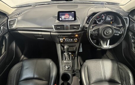 Mazda Axela, 2018 год, 1 499 800 рублей, 10 фотография