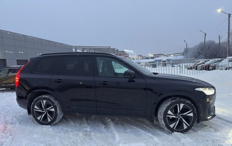 Volvo XC90 II рестайлинг, 2021 год, 5 800 000 рублей, 2 фотография
