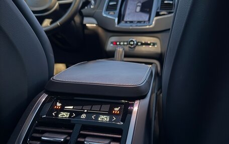 Volvo XC90 II рестайлинг, 2021 год, 5 800 000 рублей, 17 фотография