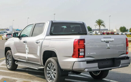 Mitsubishi L200, 2025 год, 4 400 084 рублей, 6 фотография