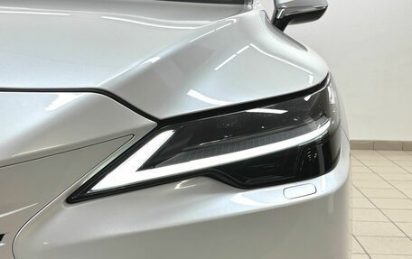 Lexus RX IV рестайлинг, 2023 год, 9 900 000 рублей, 8 фотография