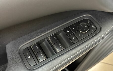 Lexus RX IV рестайлинг, 2023 год, 9 900 000 рублей, 16 фотография