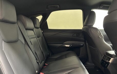 Lexus RX IV рестайлинг, 2023 год, 9 900 000 рублей, 13 фотография