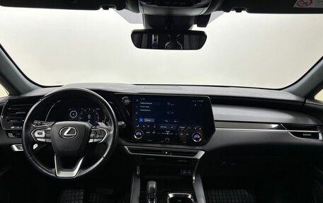 Lexus RX IV рестайлинг, 2023 год, 9 900 000 рублей, 17 фотография