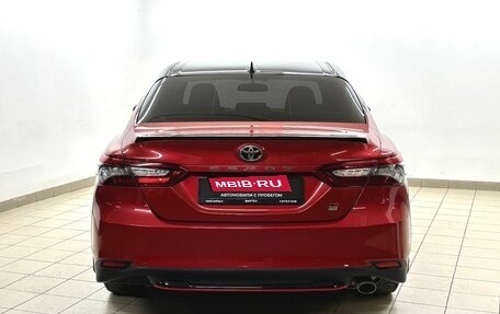 Toyota Camry, 2021 год, 3 525 000 рублей, 5 фотография