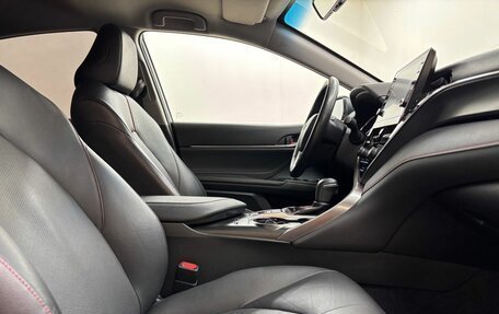 Toyota Camry, 2021 год, 3 525 000 рублей, 12 фотография